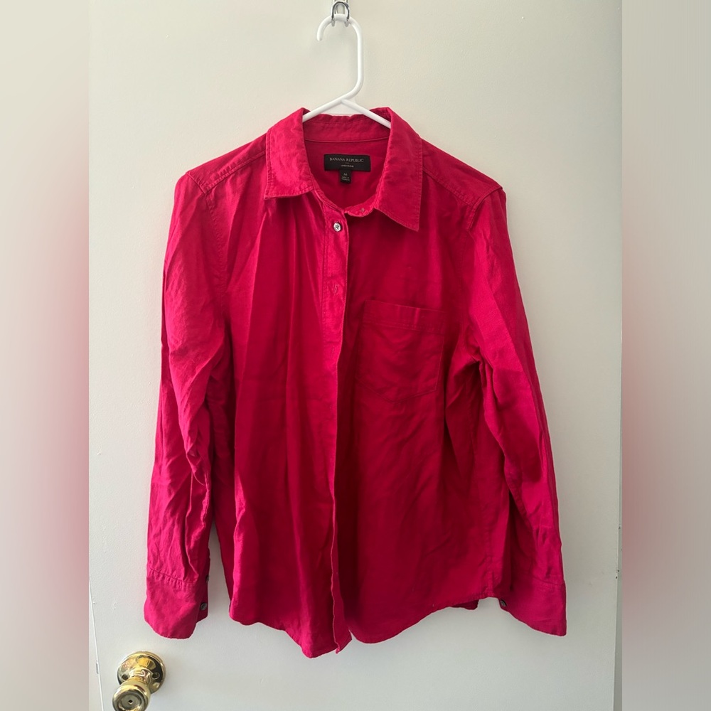 Banana Republic Linen Blend Button Down